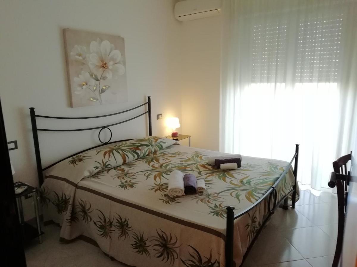 Da Luigi Locazioni Brevi Turistiche Bed & Breakfast Monopoli Ngoại thất bức ảnh